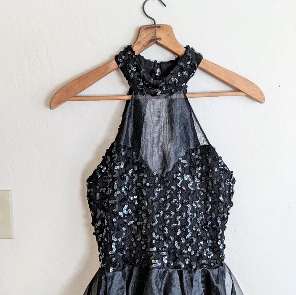 Sold! NWT Vintage Y2K Faviana Sequin High Neck Backless Dress - Picture 3 of 10